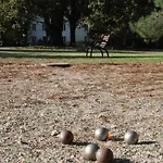 לינה וארוחת בוקר Domaine La Gazaille De Camille