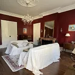לינה וארוחת בוקר Domaine La Gazaille De Camille