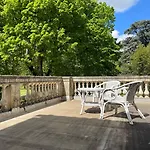 Domaine La Gazaille De Camille לינה וארוחת בוקר