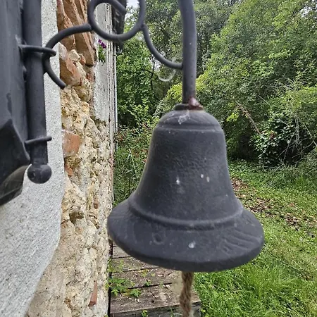 Bed & Breakfast Domaine La Gazaille De Camille Le Temple-sur-Lot