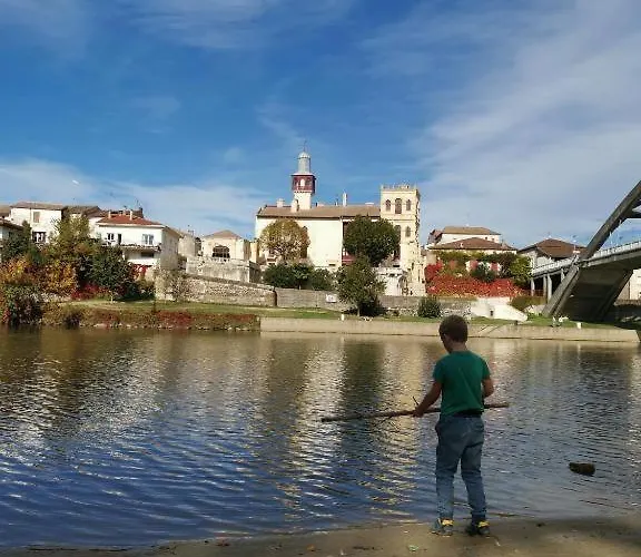 Domaine La Gazaille De Camille Oda ve Kahvaltı Le Temple-sur-Lot